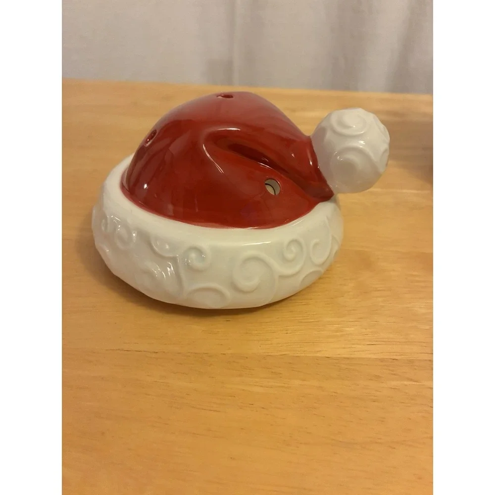 Saint Nick 2013 Holiday Scentsy Wax Warmer NIB Retired